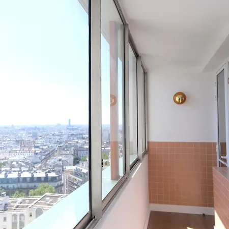Daire Spacious Near Belleville *