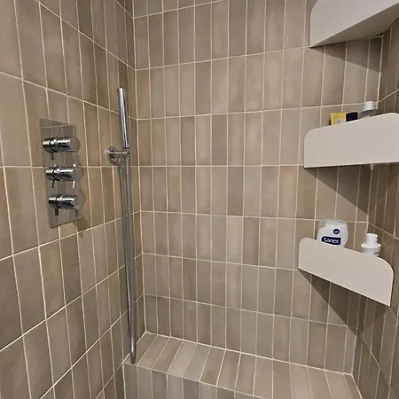 Διαμέρισμα Spacious Near Belleville *