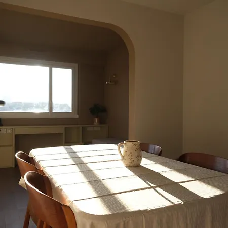 アパート Spacious Near Belleville パリ